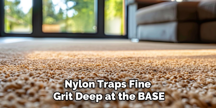 Nylon Traps Fine 
Grit Deep at the BASE